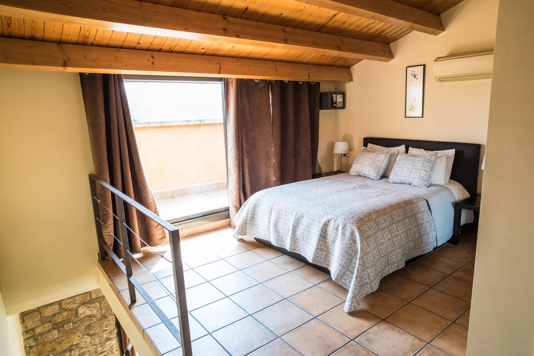 Urbi Apartments Manresa Ngoại thất bức ảnh