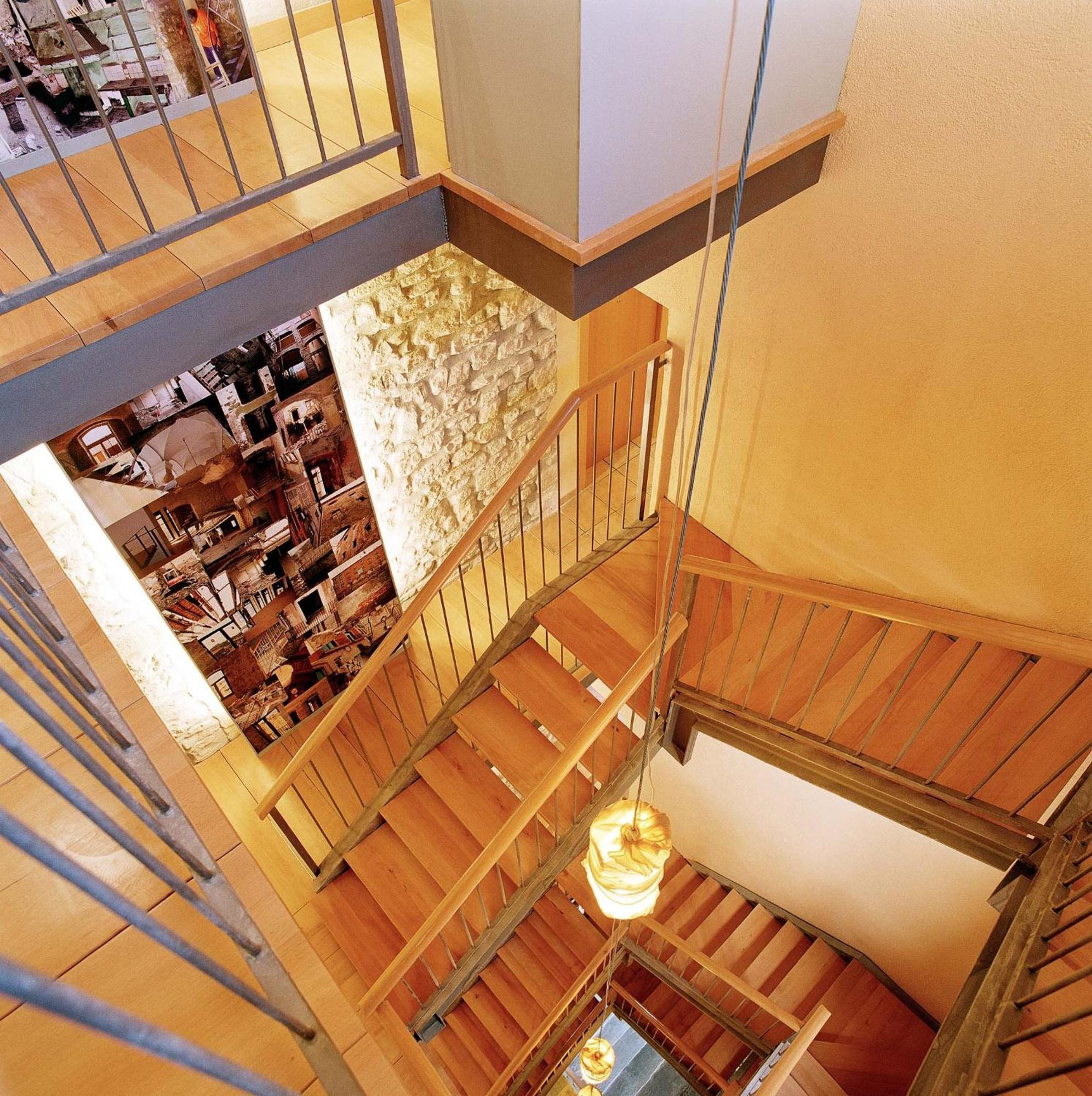 Urbi Apartments Manresa Ngoại thất bức ảnh